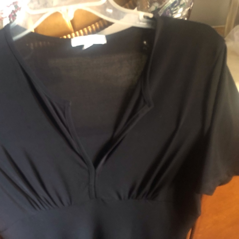 Black dress to knit .